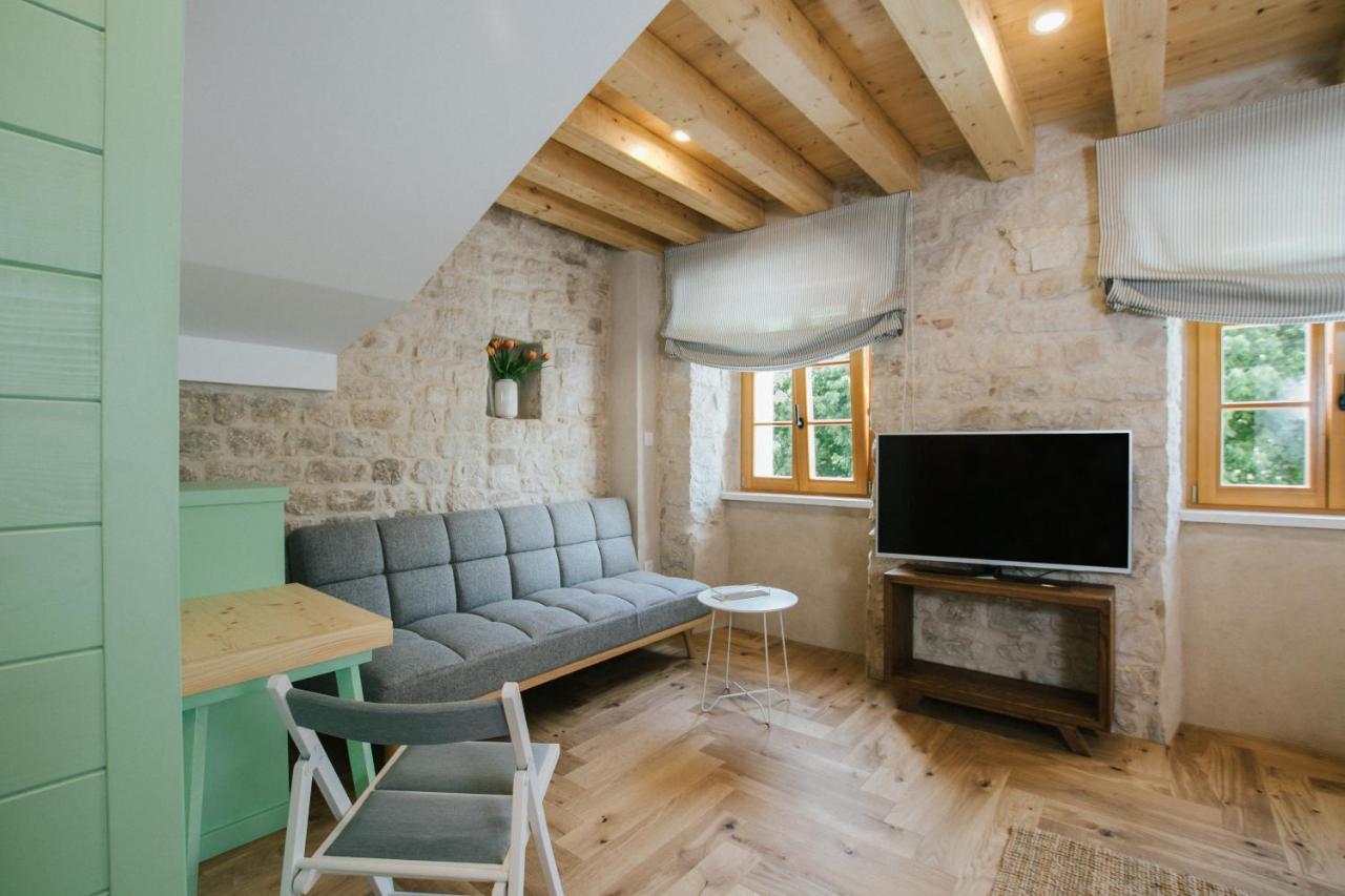 Hotel Franka Trogir Zewnętrze zdjęcie